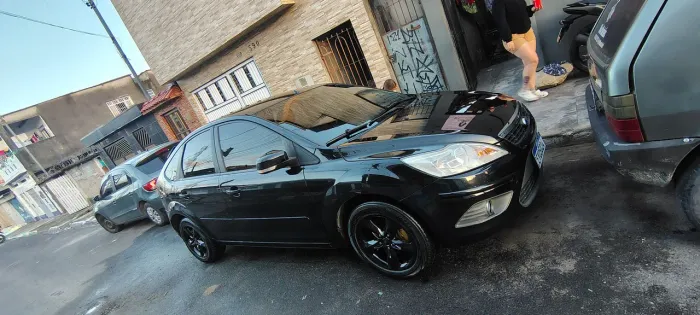 Ford Focus 1.6 S/se/se Plus Flex 8v/16v 5P 2012
