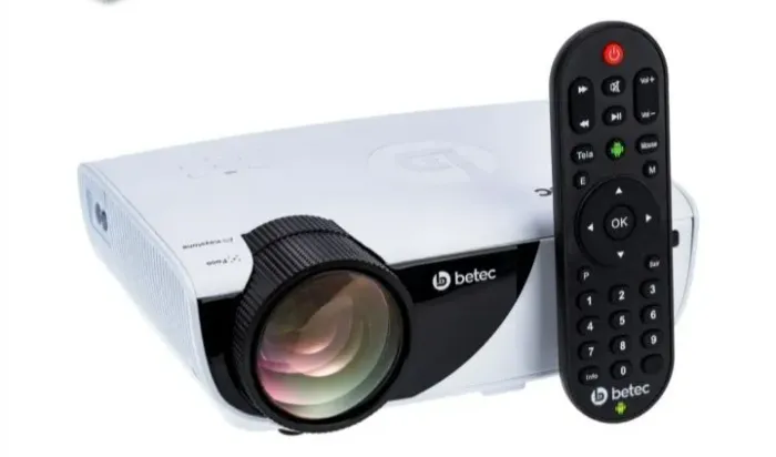 Mine projetor. De 1199 por 650.