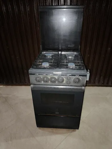 Fogão 4 bocas simples