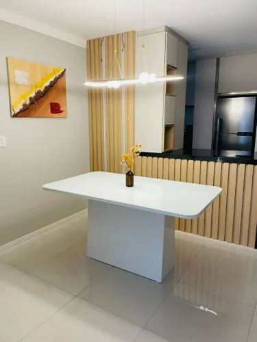 Mesa de Jantar Retangular Luxo com Vidro Laqueado