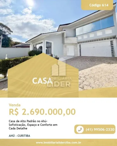 Casa de Alto Padrão no Ahú-Sofisticação, Espaço e Conforto em Cada Detalhe
