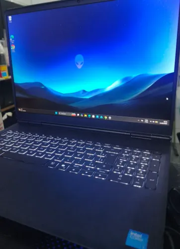 Notebook Alienware Aurora 16, core 7 ultra + tela 2.5k QFH + RTX