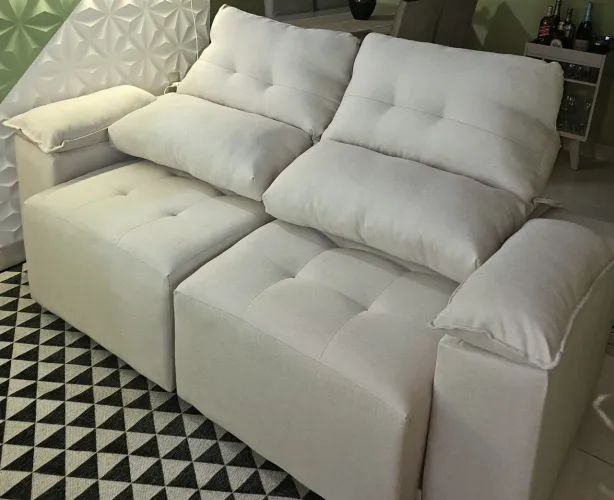 Sofá retrátil