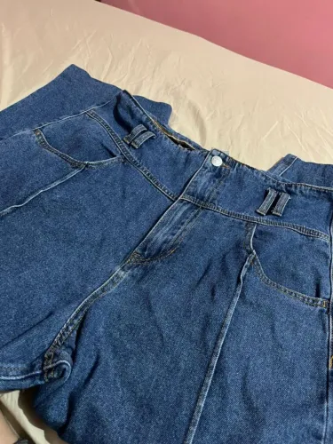 Calça jeans mom Forever 21
