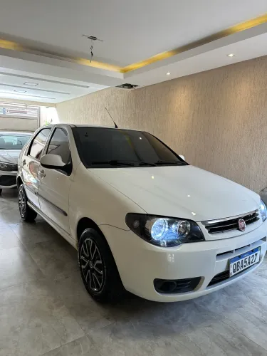 Fiat Palio Celebration 1.0 Fire Flex 8V 4P 2015