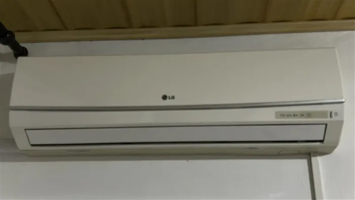 Vendo ar Split LG 12000 Btus / Frio