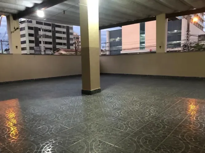 Vendo casa de esquina em Imbetiba Macaé residencial ou comercial