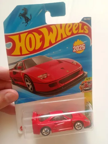 Carrinho da Hot Wheels - Ferrari F40 Competizione - FAÇO OLX PAY!