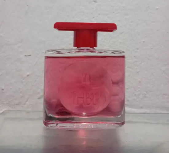 Vendo perfume Tabu $20 reais.