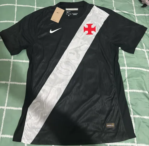 Camisa do Vasco versão jogador GG nova na etiqueta