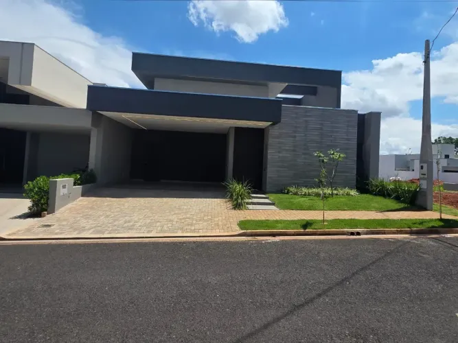 Casa Condomínio Village Provence em São José do Rio Preto/SP, 3 suítes, Piscina, Escritóri