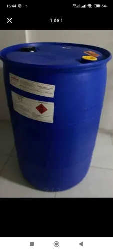 Bombona plástica com tampa fixa