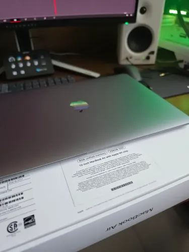 MacBook Air M1 8GB/256GB