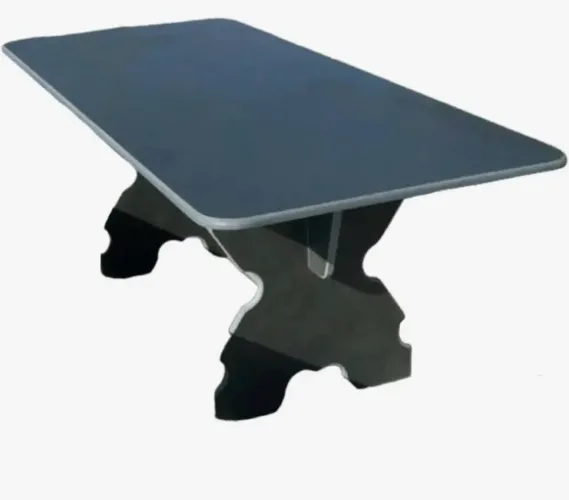 Mesa de Ardósia polida com 6 cadeiras. Área interna ou externa.