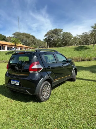 Fiat Mobi Trekking 1.0 Flex 5P 2023