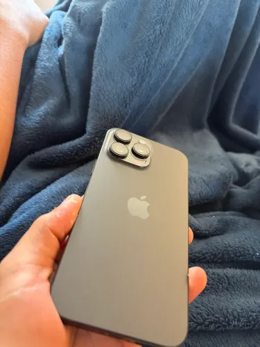 iPhone 16 Pro Max 256gb Preto