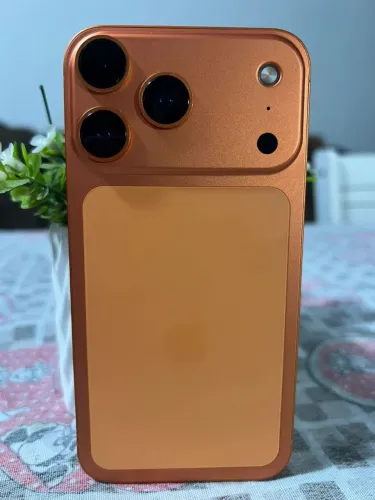 iPhone XR ? 17 pro 