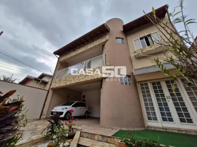 Casa à venda no Taquaral em Campinas/SP.