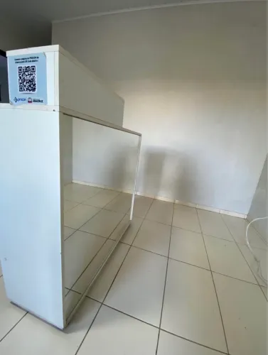 Balcão Caixa/Atendimento com Gaveta e Nichos - Branco - usado