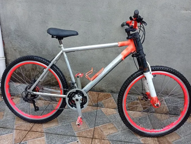 BICICLETA ARO 26 ALUMÍNIO