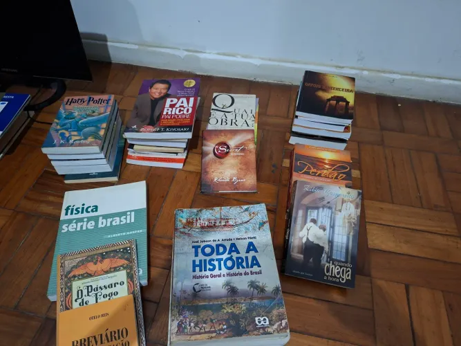 Vendo todos os livros Biblioteca Particular