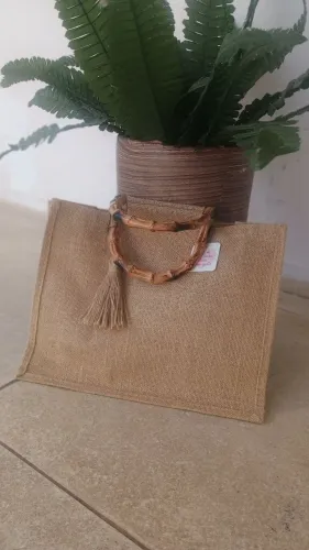 Bolsas de palhinha novas