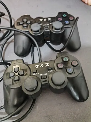 Kit 2 Controles USB PC 7&Z - Plug and play p/ PC E Playstation - DualShock