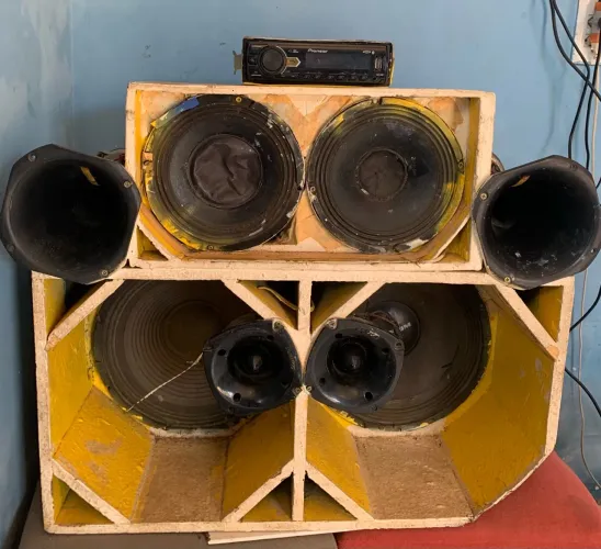 Vendo paredão de som