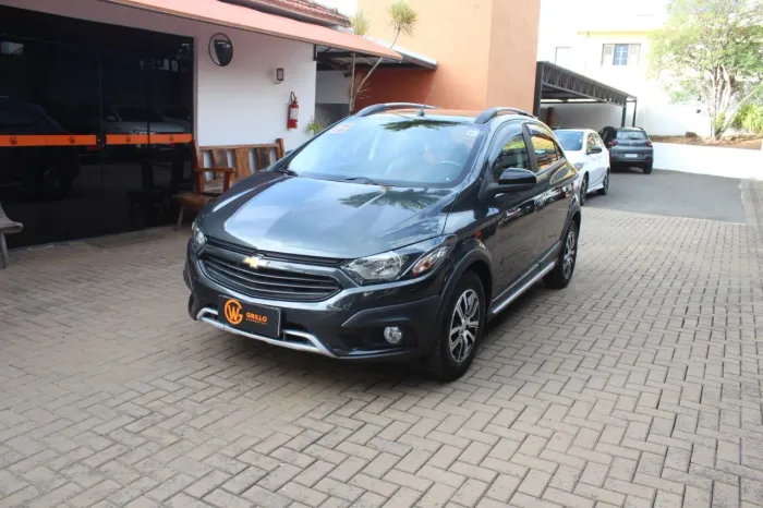 Chevrolet Onix Activ 1.4 8V Flex Mec. 4P 2018