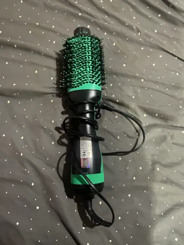 Escova Gama secadora volumizadora 127/220 v. 1300 W avocado
