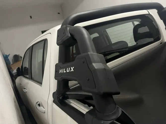 Vende se santo antonio externo pra HILLUX 