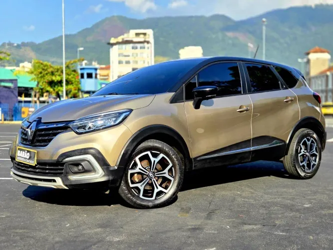 Renault Captur Iconic 1.3 TB 16V Flex 5P AUT 2022