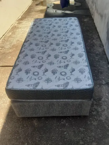 VENDA CAMA DE SOLTEIRO