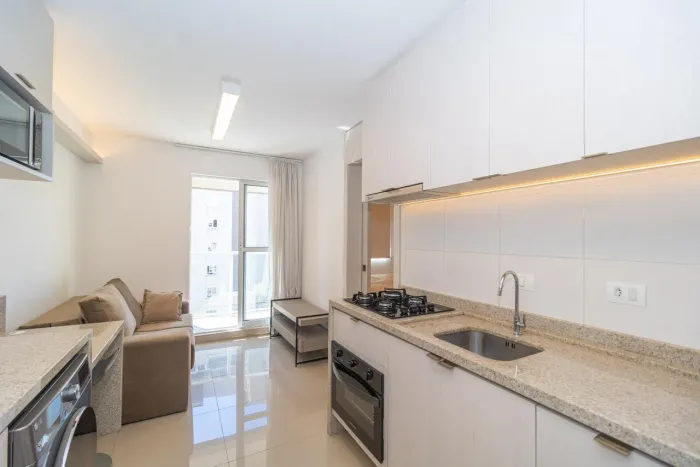 Apartamento 1q com vaga mobiliado no Portão