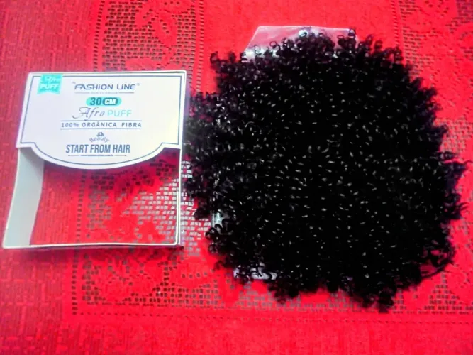 Aplique afro puff 30 cm em perfeito estado