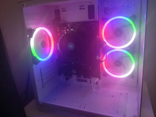 PC Gamer Ryzen 5 5600GT