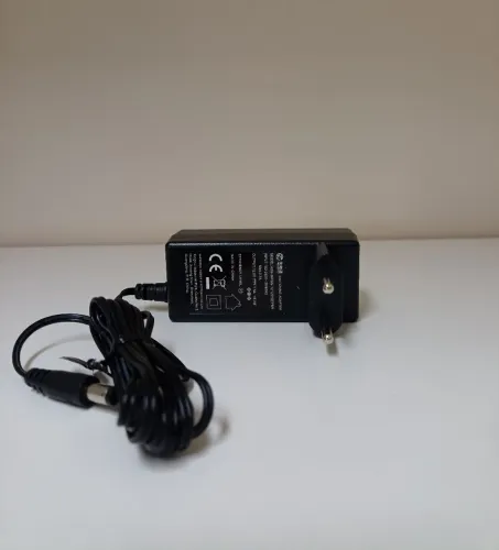 Fonte de Alimentação 12V 2A DVR Intelbras.