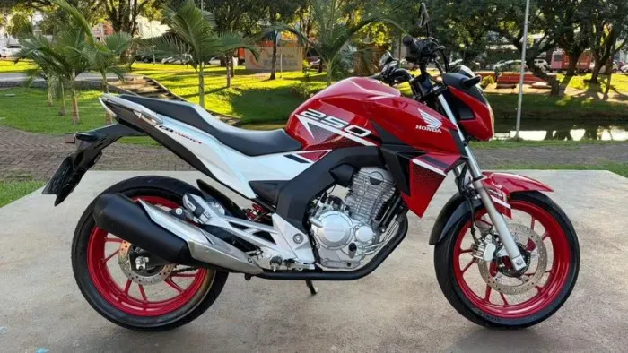HONDA CB250F TWISTER ABS 2022