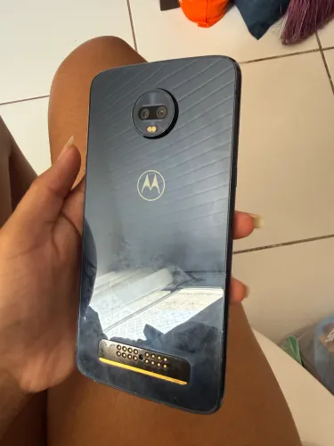 Moto Z 3 play