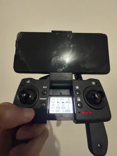 Drone Mini Lyzrc L900 Pro Preto Câmera Wi-Fi GPS 5GHz PRETO NOVO SEM USO NA CAIXA