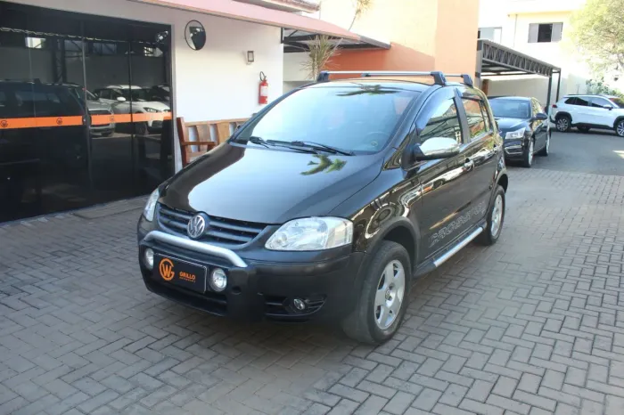 Volkswagen Crossfox 1.6 MI Total Flex 8V 5P 2006