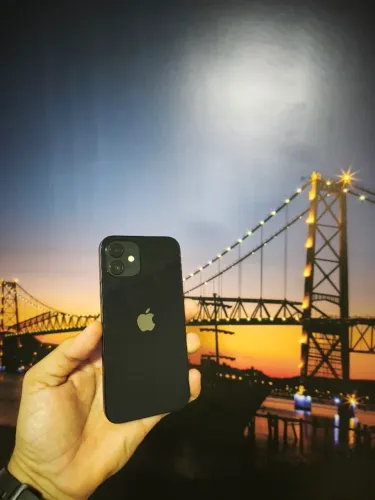 iPhone 12 64GB 