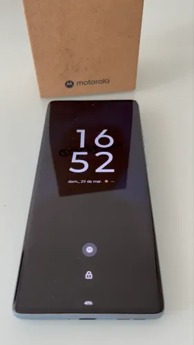 Motorola EDGE 50 fusion - novíssimo 