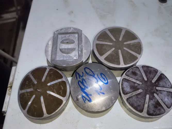Moldes De Alumínio e Gaveteiro Para Laboratório Óptico Ótica