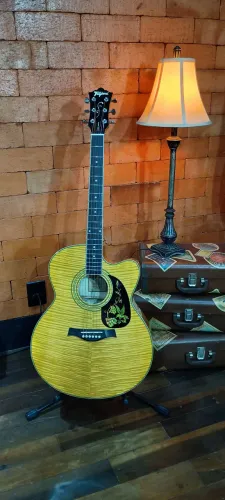 Violão Tagima Jumbo maple 