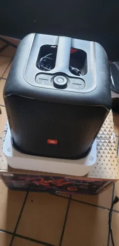 Caixa jbl 