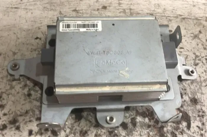 Módulo De Som Freelander Fusion 2010 - 2012 / 5w4t-18c808-ab