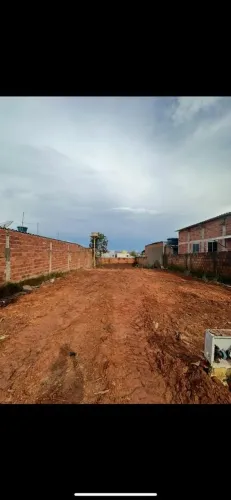 Meio lote 150m² (5x30) - Santos Dumont - preço acessível
