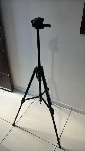 Tripé câmera Digipod TR573