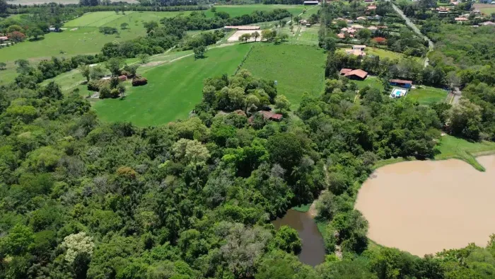 Maravilhoso Sitio com muita agua Bom Retiro - Porto Feliz - SP